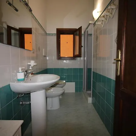 Hébergement de vacances Casa Mira Con Piscina E Bellissima Vista Mare Costa Paradiso