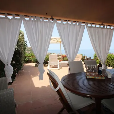 Casa Mira Con Piscina E Bellissima Vista Mare