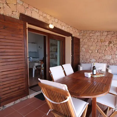 Casa Mira Con Piscina E Bellissima Vista Mare Tatil Evi *