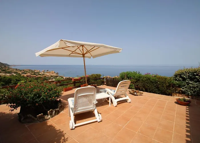 Дом отдыха Casa Mira Con Piscina E Bellissima Vista Mare